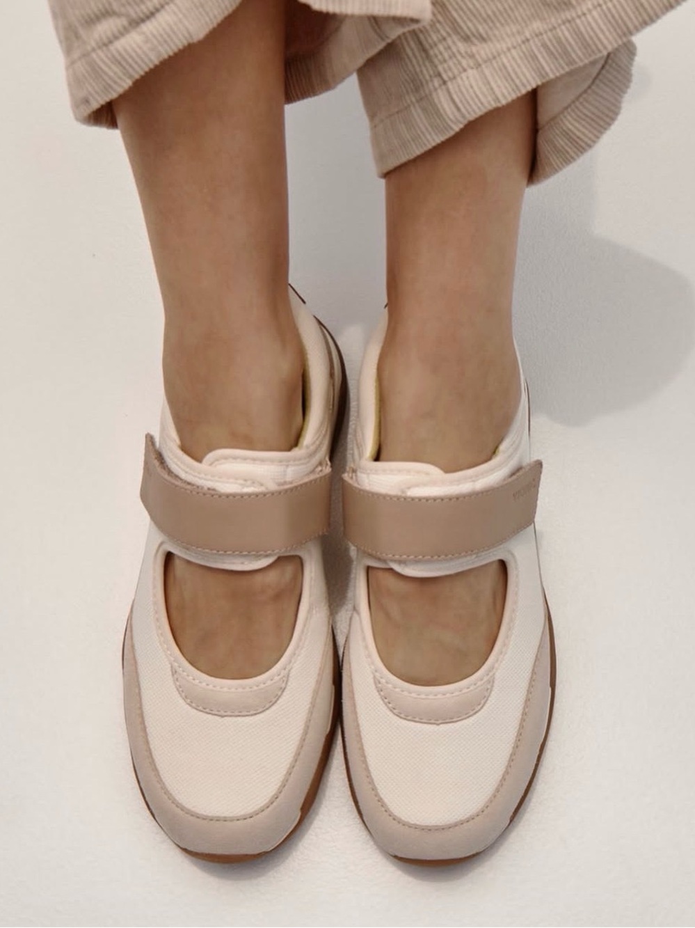 Vionic Walk Slim Giselle Mary Jane sneaker - Picture 2 of 8